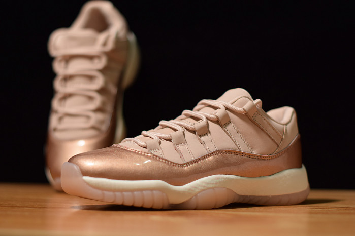 Air Jordan 11 Low GS “Rose Gold” AH7860-105