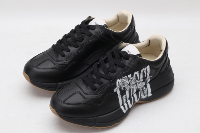G*u*i rhyton trainer sneaker