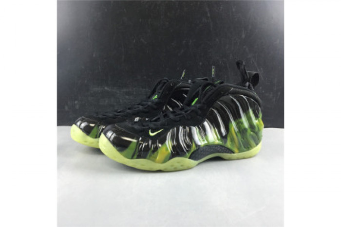 NIKE AIR FOAMPOSITE ONE PARANORMAN 