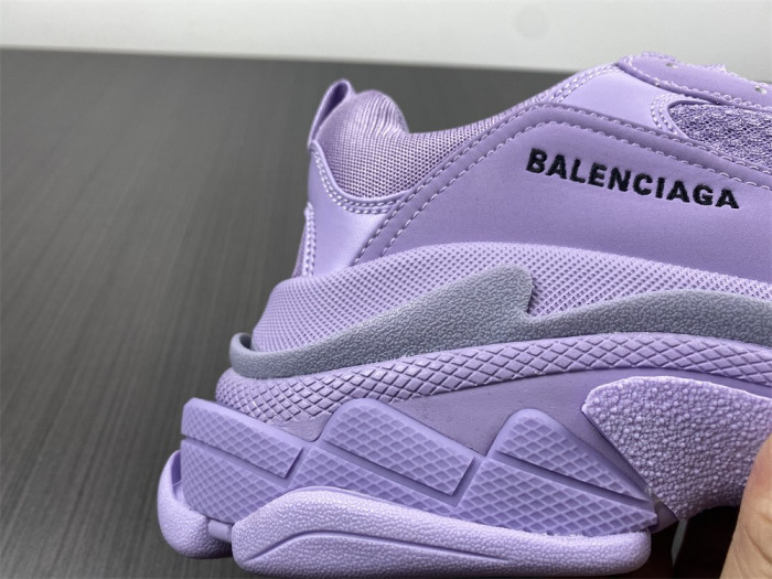 BLCG TRIPLE S SNEAKER