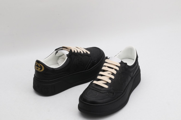 G*u*i low-top sneaker