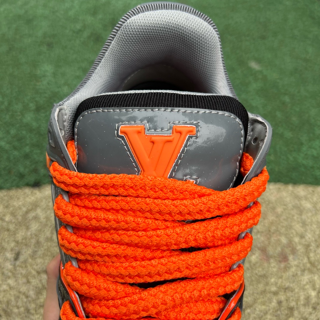 LV TRAINER MAXI Gray orange