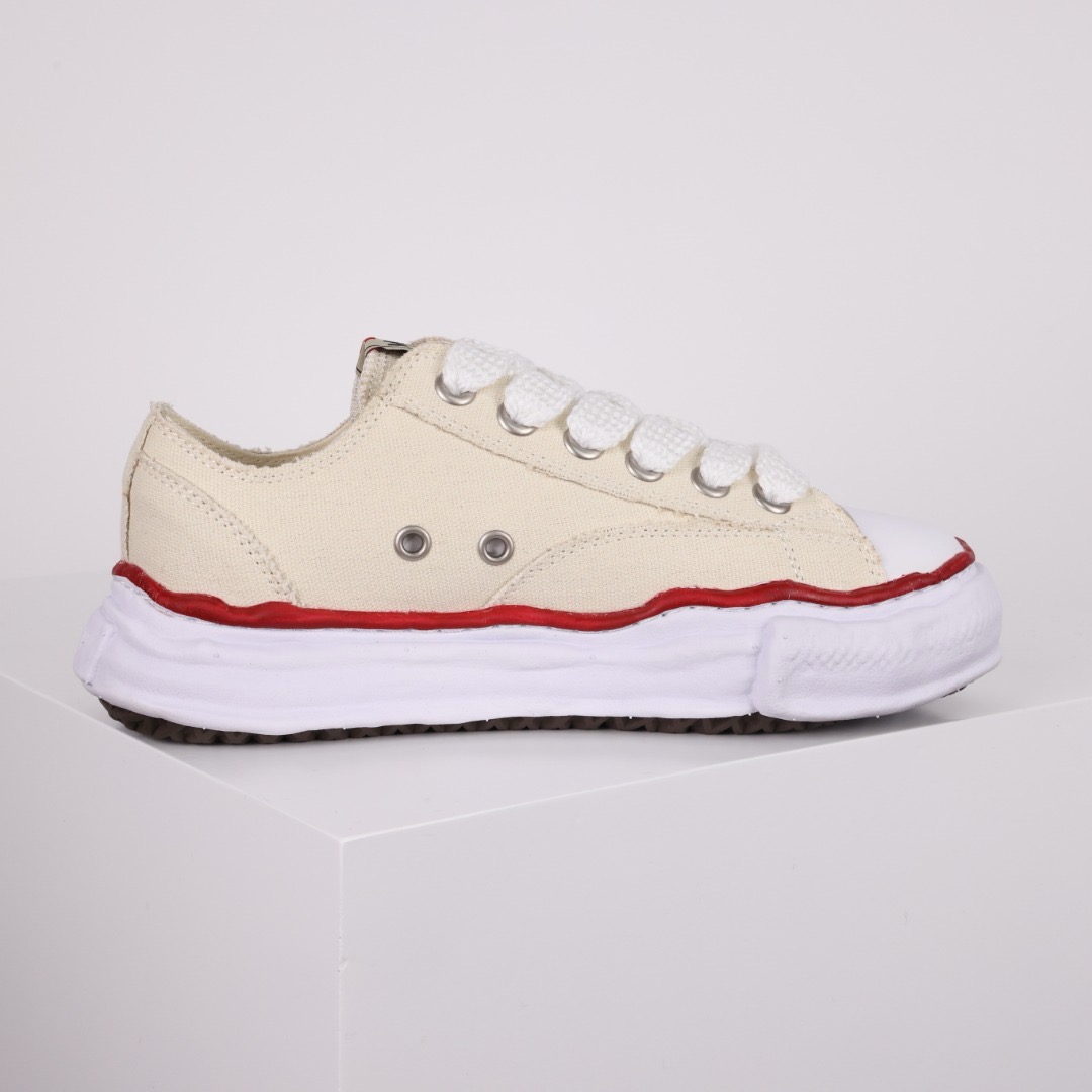 Ma*s*n mihara yasuhiro mmy sneaker