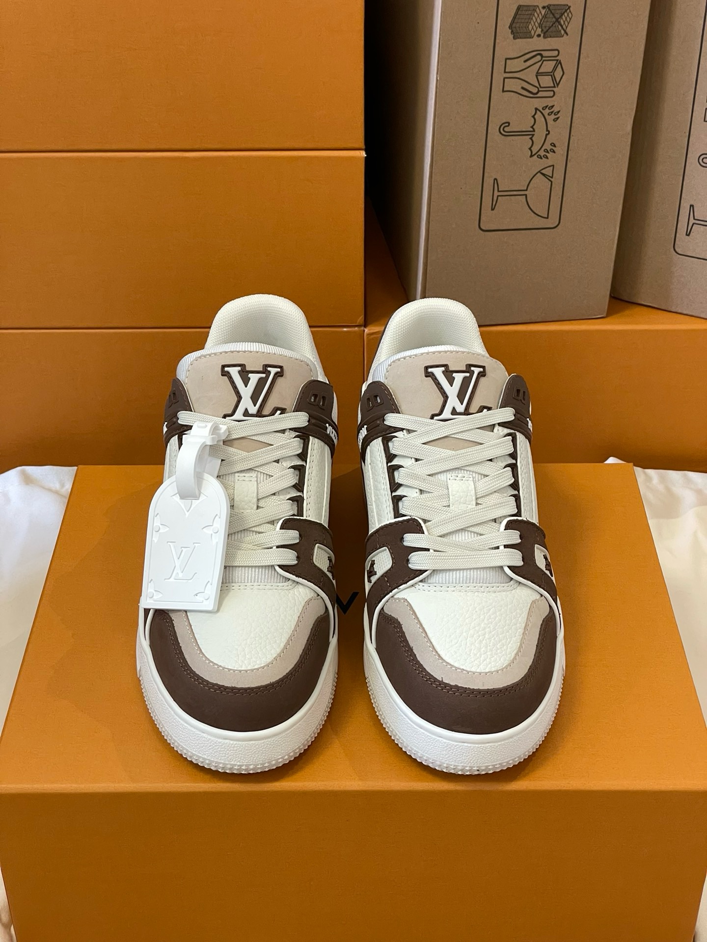 Loui Vuitto TRAINER SNEAKER