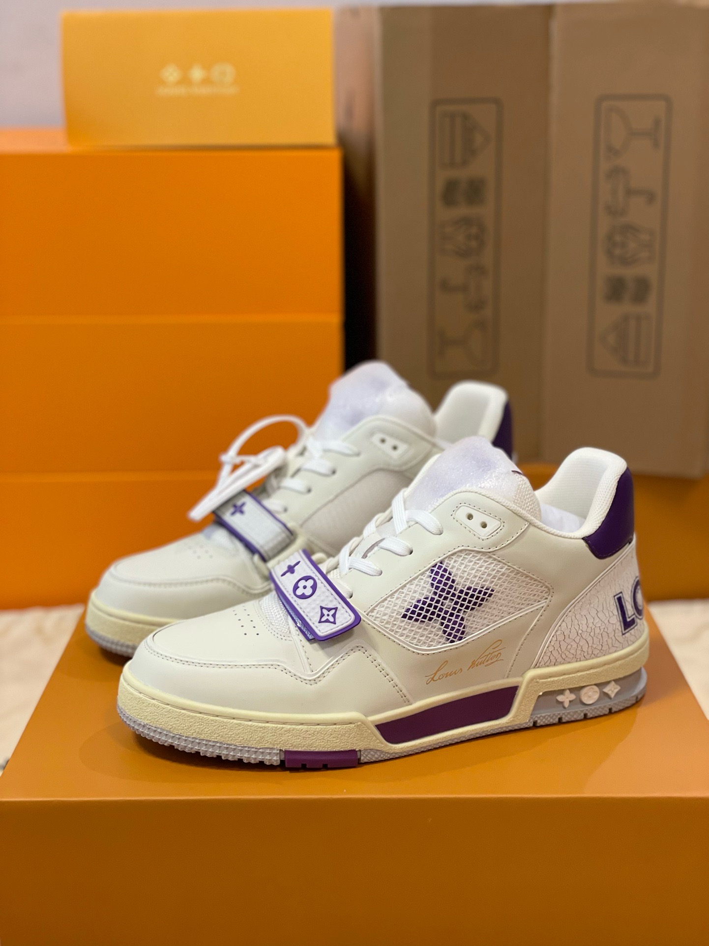 Loui Vuitto TRAINER SNEAKER